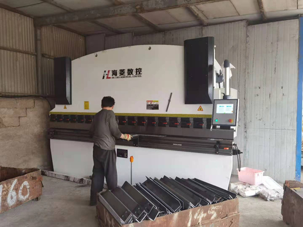 数控折弯机160/4000