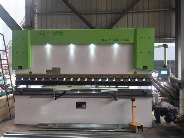电液数控折弯机160/4000—4/1轴
