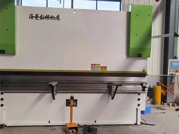 电液数控折弯机300/4000-4/1轴